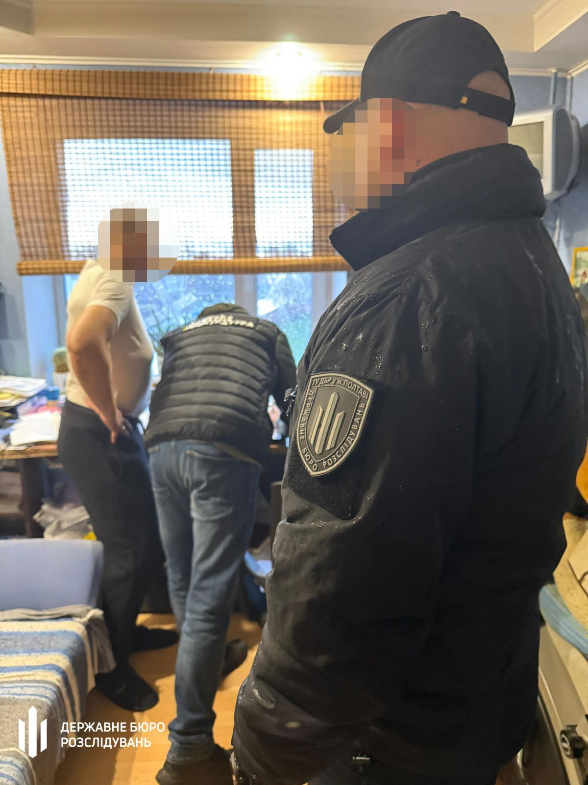 Оформляли фиктивное "исчезновение" жен: на Сумщине разоблачили судью и адвоката на "схеме" с отсрочками. Фото