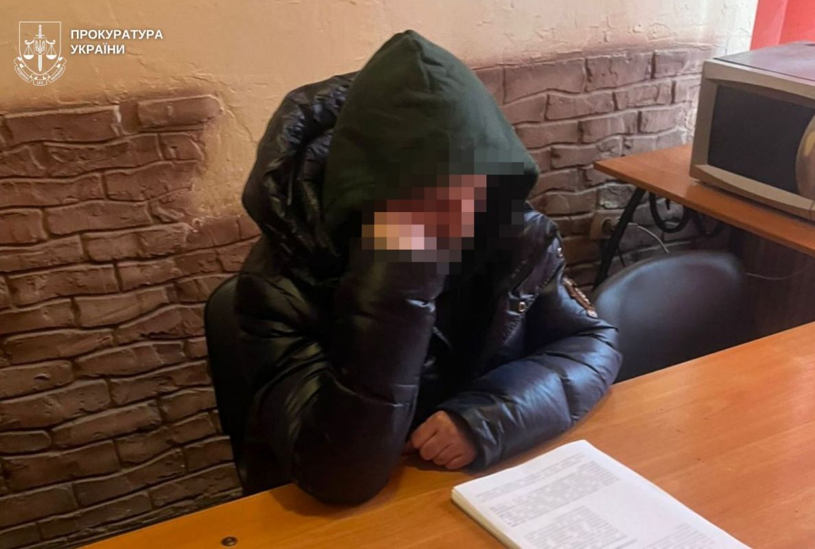 Оперативні кадри з затриманим фігурантом справи