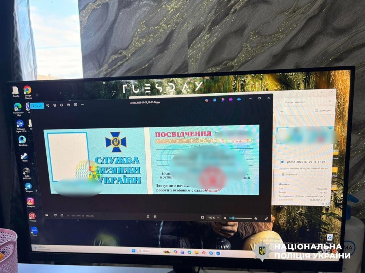 Вимагали у громадян "борги" та вчиняли підпали: Нацполіція викрила групу зловмисників. Подробиці, фото та відео