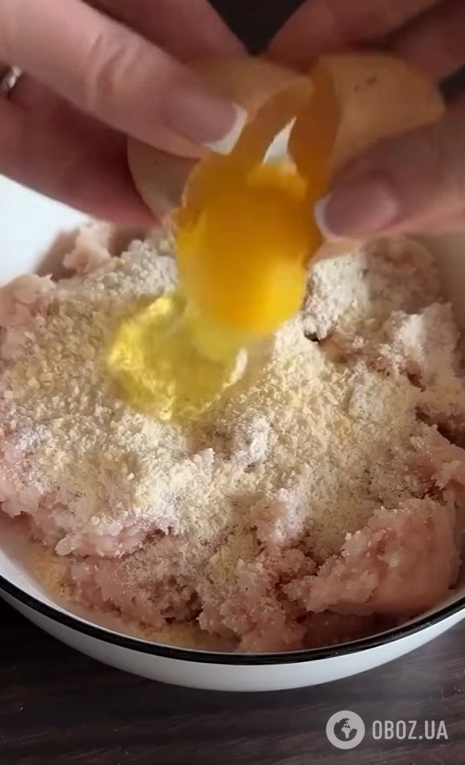 Соковиті домашні котлети в духовці: ідеальна страва для вечері