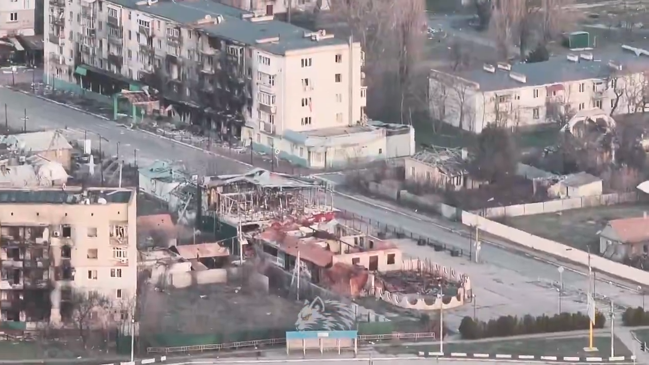 "Это не кино, а реальность": оккупанты превратили Алешки на Херсонщине в город-призрак. Видео