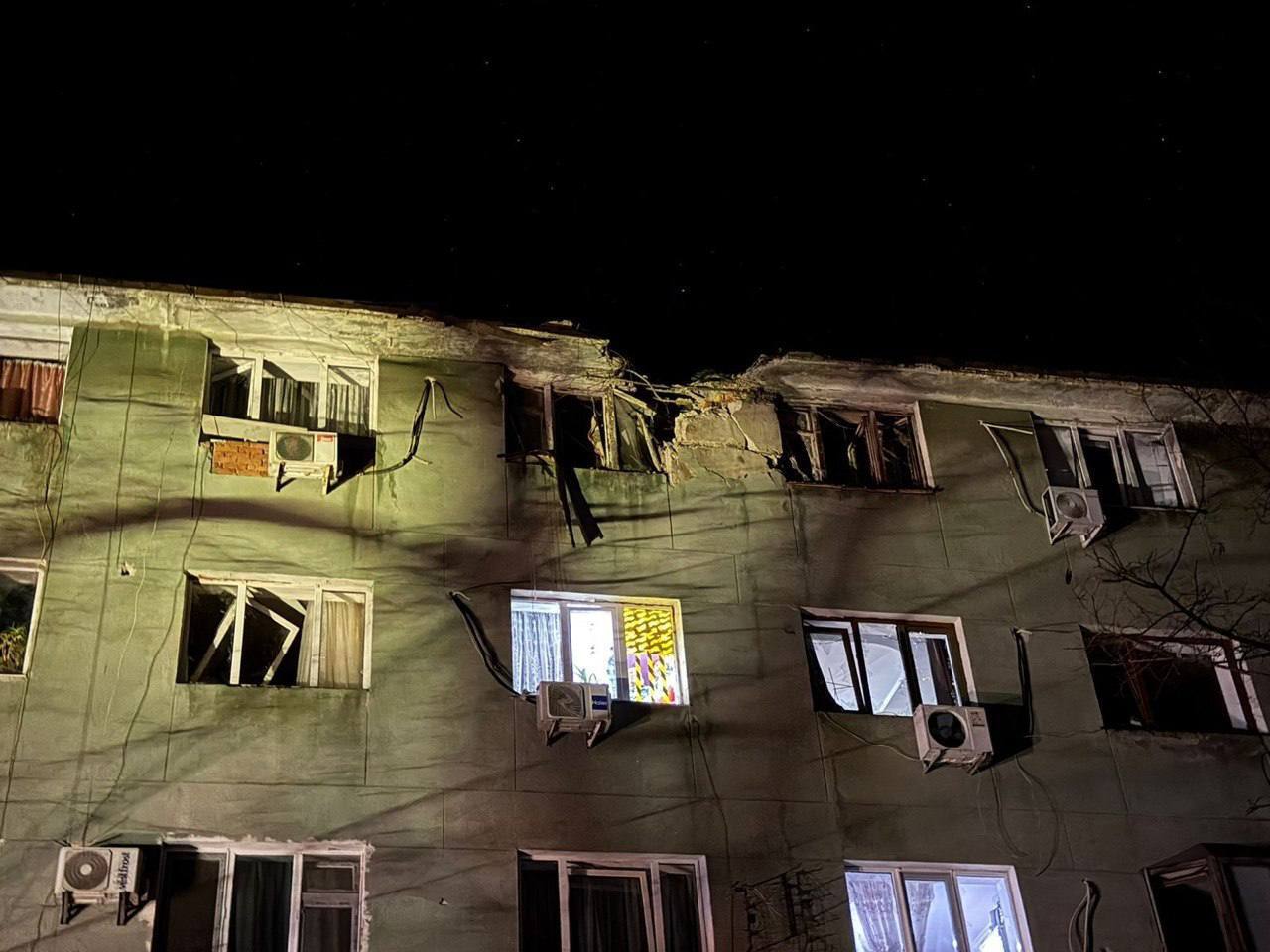 В Одессе в результате вражеской атаки погибли два человека, есть пострадавшие. Фото и видео