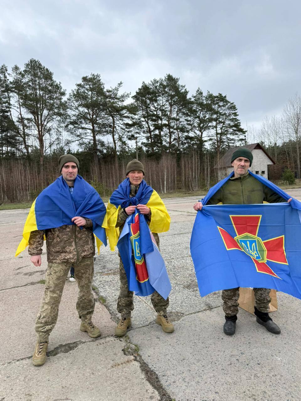 Витримали страшні катування: з російського полону повернули 11 військовослужбовців бригади "Азов". Фото