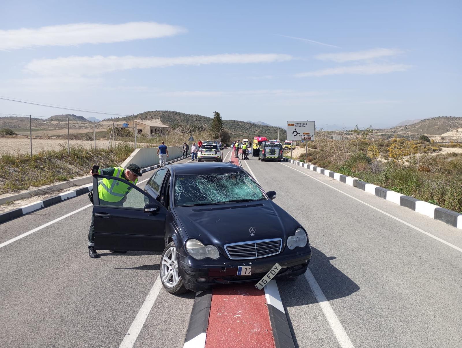 Безногий водій задавив велосипедистів на трасі під час тренування. Відео