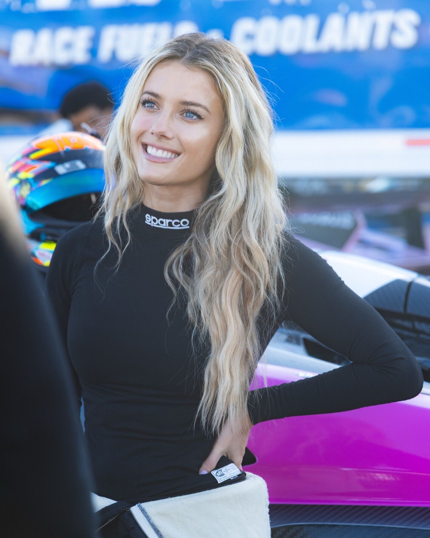 Найсексуальніша автогонщиця світу знялася в бікіні та вразила Instagram. Фото