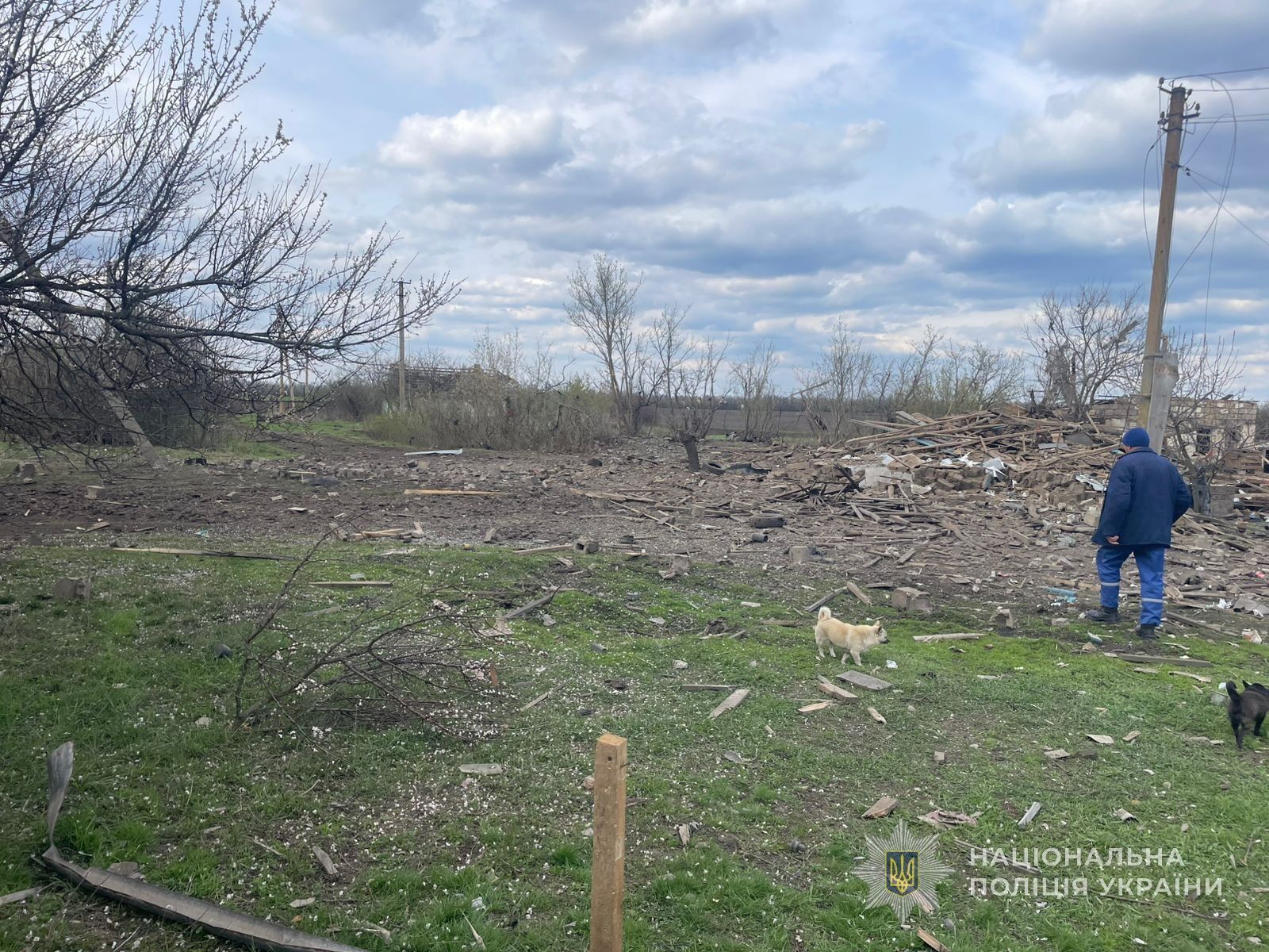 Оккупанты массированно обстреляли Запорожскую область: ранены 10 полицейских