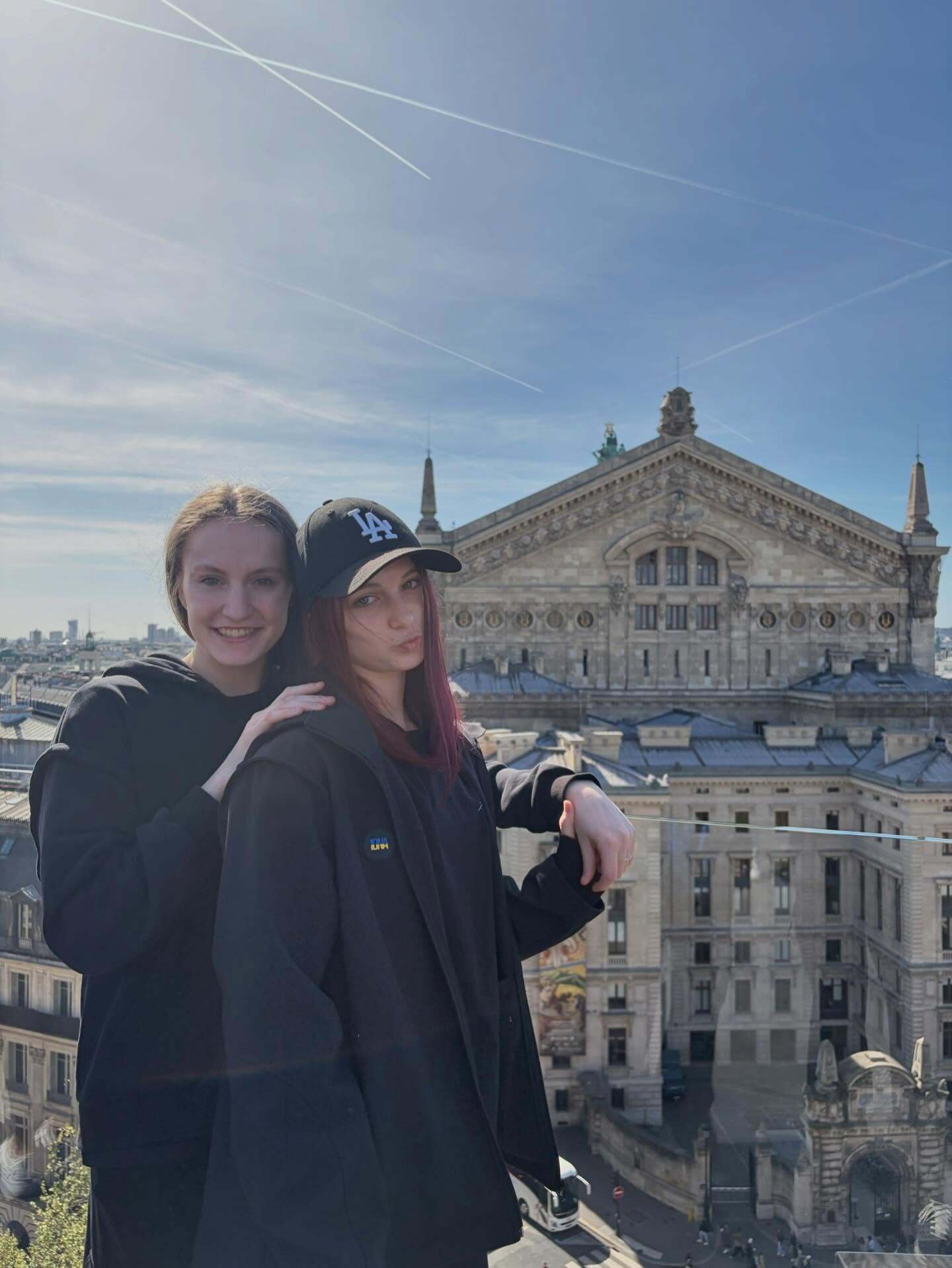 Украинские гимнастки покорили Париж своей красотой. Фото