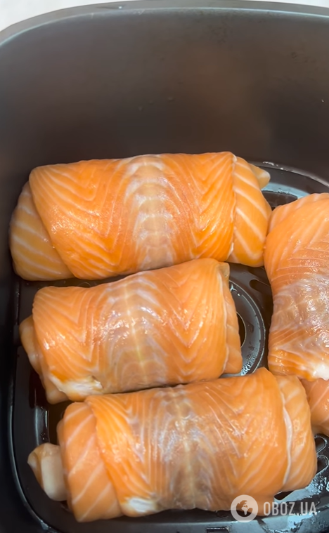 Сытные закусочные рулетики из красной рыбы: на каждый день и для праздничного стола