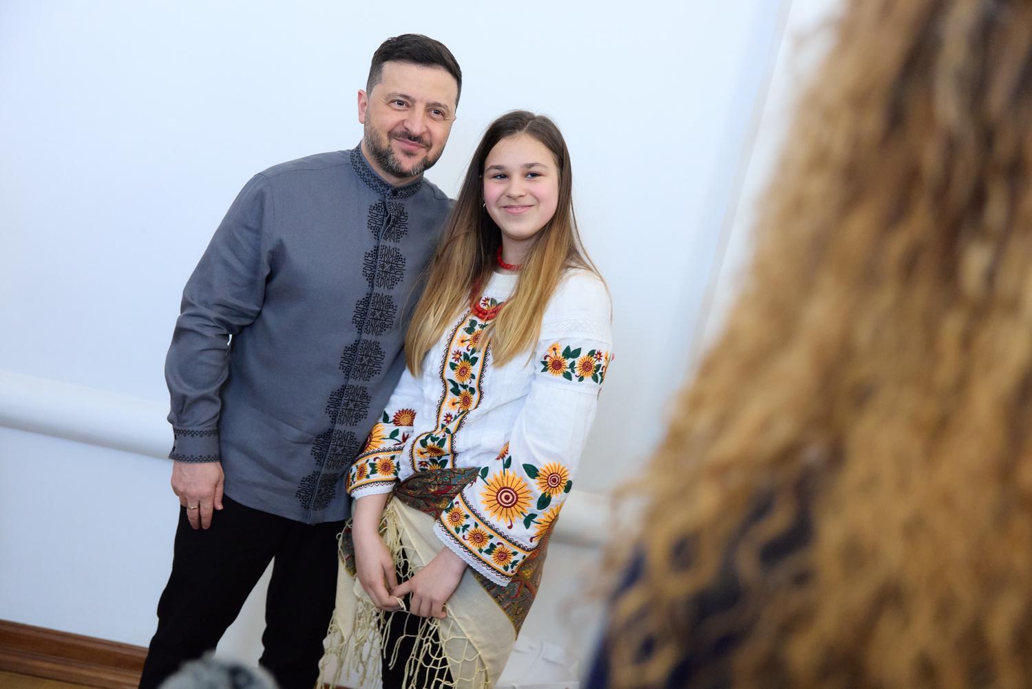 Президент и первая леди поддержали благотворительную платформу социально-ответственного бизнеса "Детям наших Защитников"