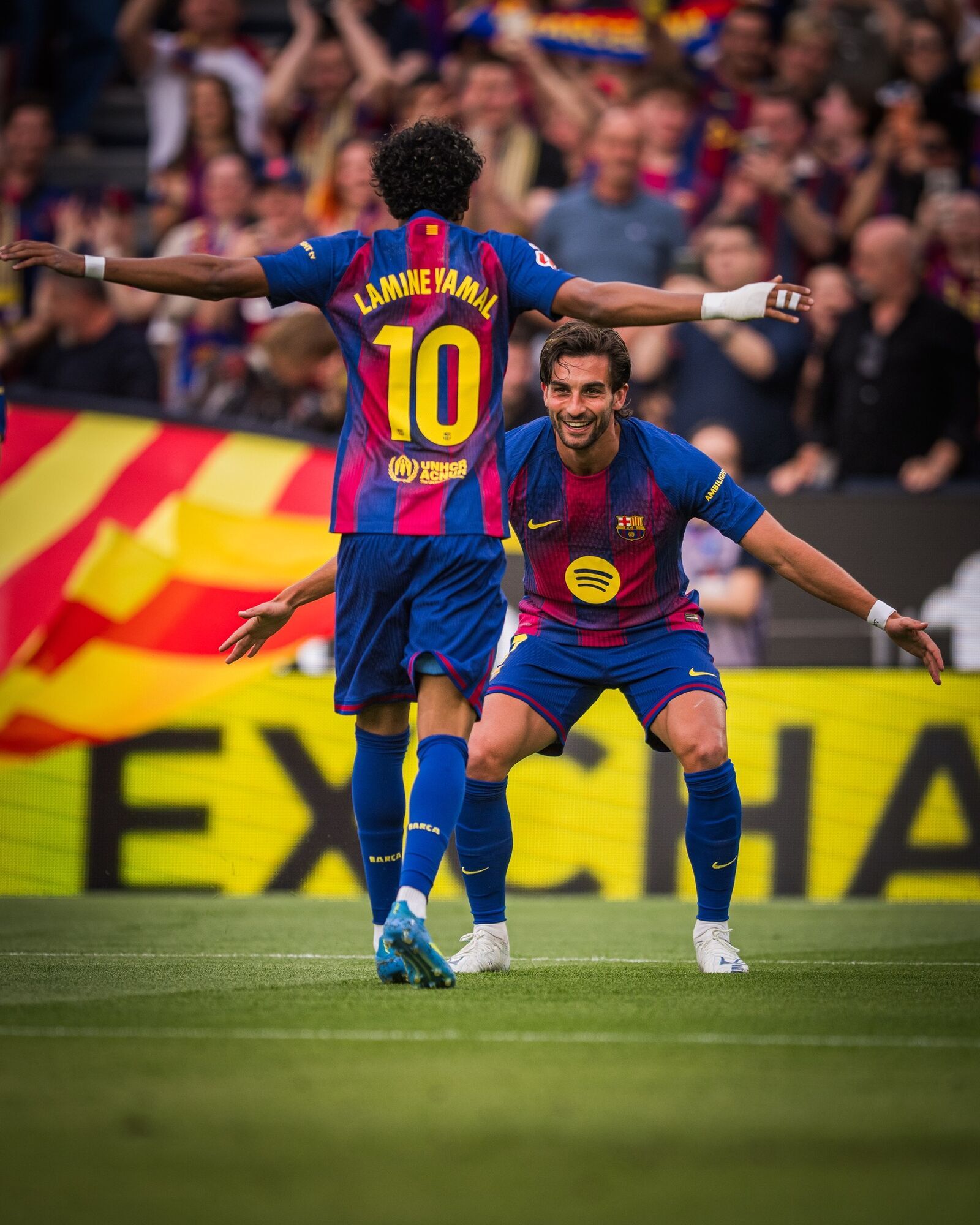 Де дивитися та о котрій "Атлетико" – "Барселона": час початку та розклад трансляцій 1/4 фіналу Ліги чемпіонів