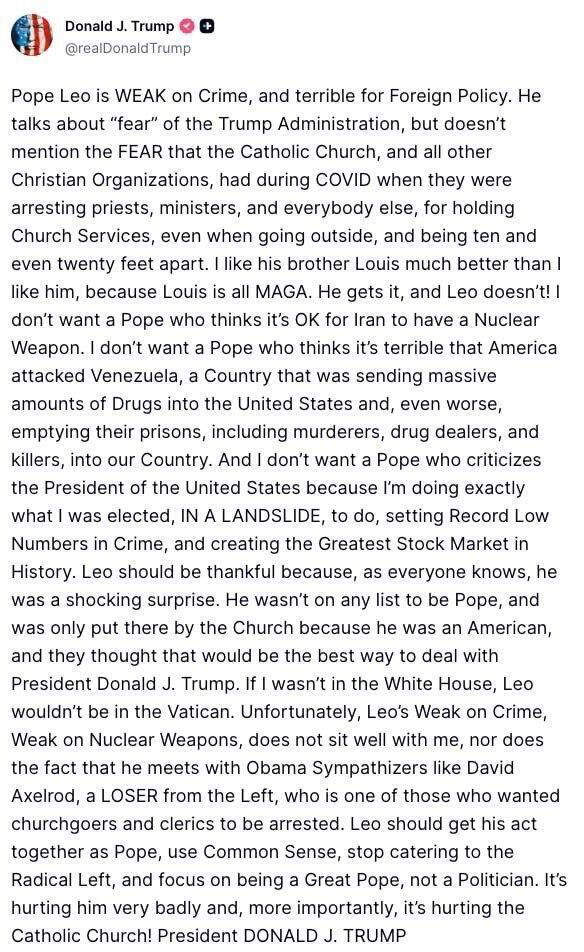 Трамп набросился с критикой на Папу Римского и показал себя в образе целителя