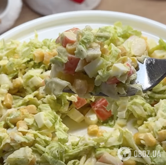 Салат из пекинской капусты "Анна": рецепт блюда для праздничного стола