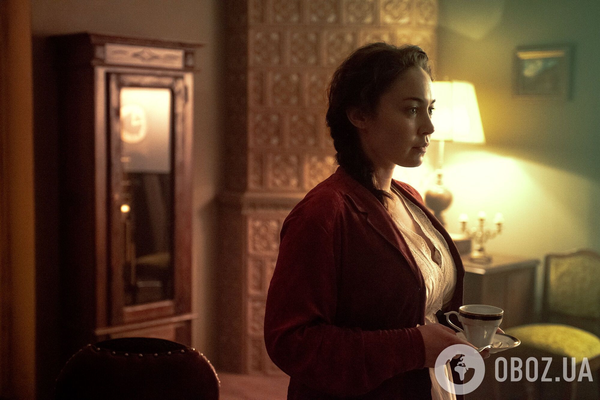 "Думали, що ми живемо в печерах і маємо кнопкові телефони". Зірка "Щедрика" Яна Корольова – про переїзд за кордон, втрату мами і провину росіян