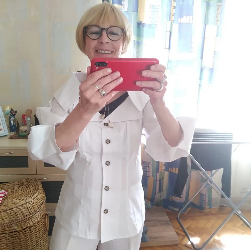 Померла від "нестерпно болючої хвороби": відійшла у вічність легенда "1+1" Людмила Клепакова