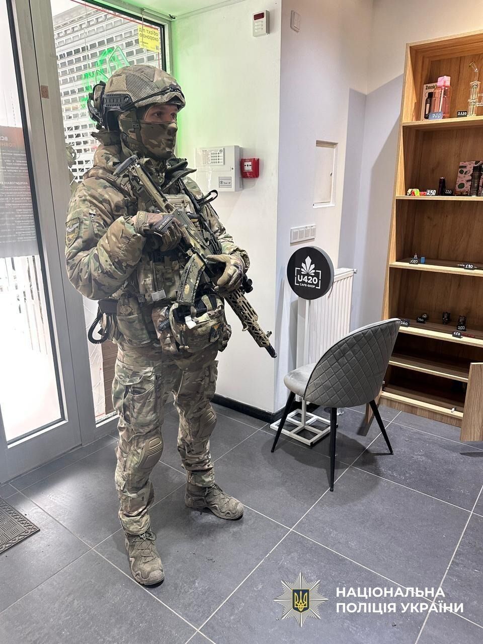 Нацполіція проводить обшуки в мережі магазинів U420: що відомо. Фото