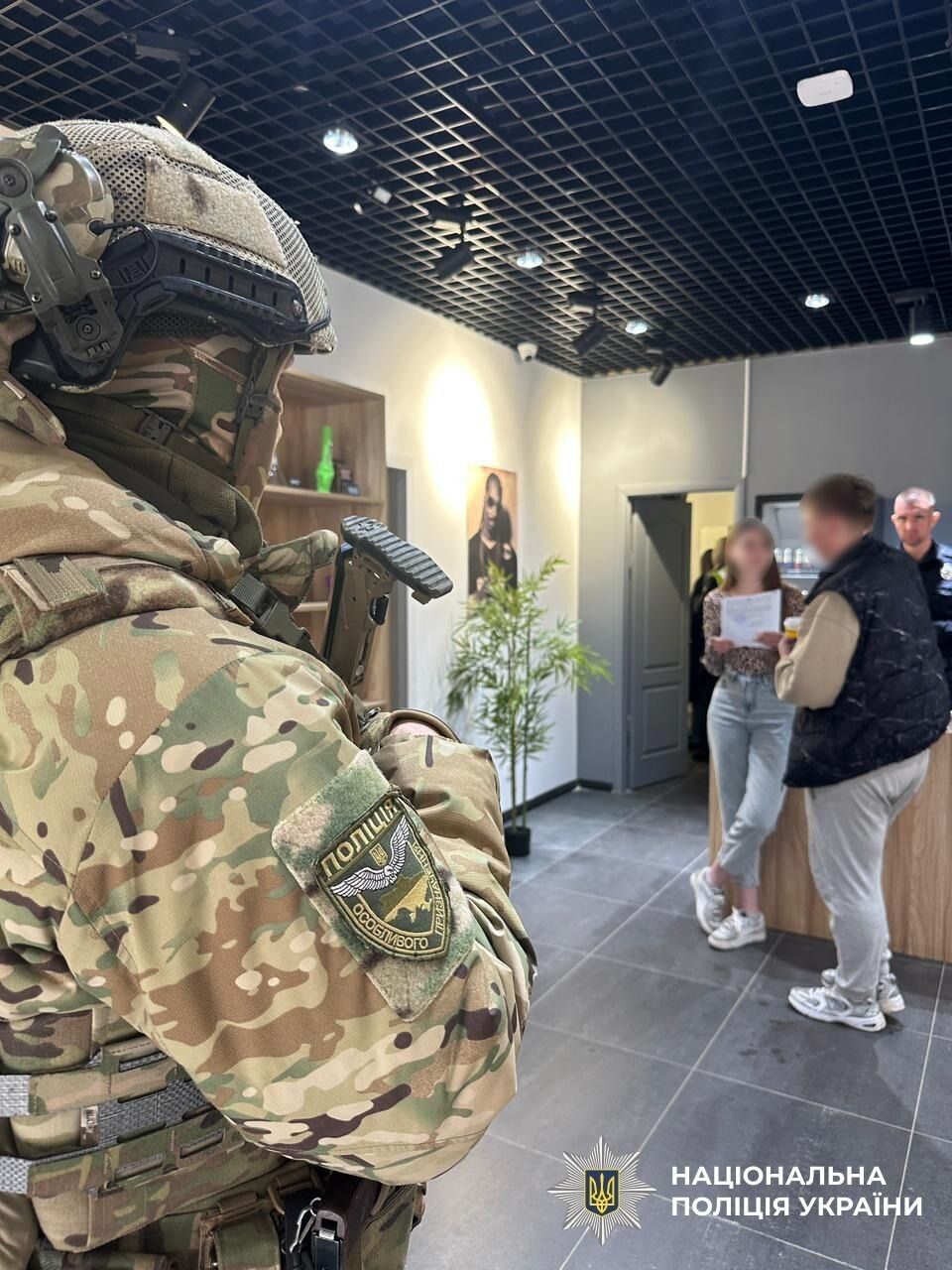 Нацполіція проводить обшуки в мережі магазинів U420: що відомо. Фото