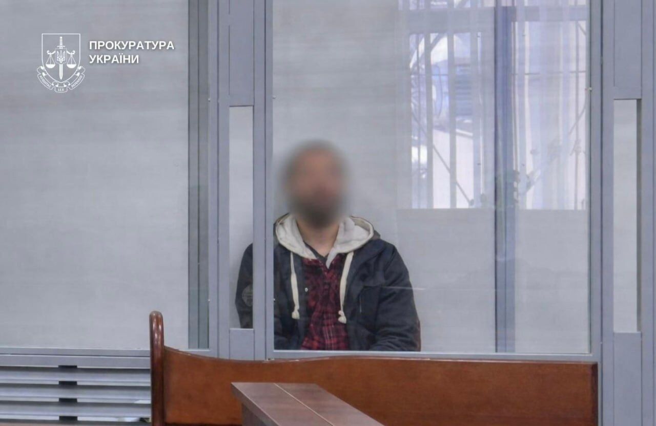 В течение 5 лет развращал и насиловал дочь своей жены: в Киеве суд вынес приговор злоумышленнику. Подробности дела