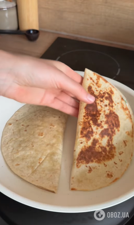 Быстрые лаваши с сыром: готовятся максимум 15 минут