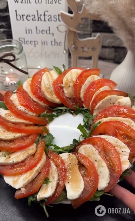 Яскравий салат капрезе з помідорами та сиром: рецепт універсальної закуски