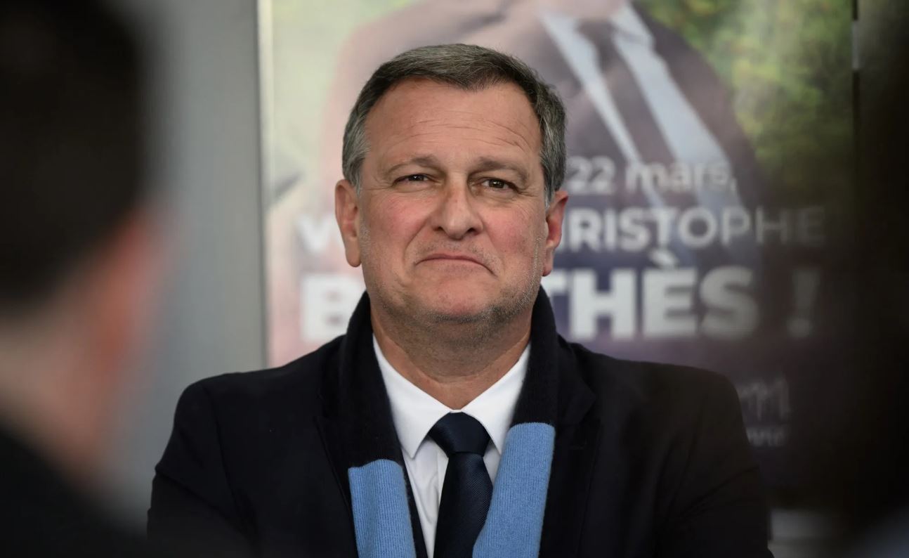 "Усі, кого вони підтримують, програють вибори": після Угорщини європейські ультраправі намагаються дистанціюватися від команди Трампа