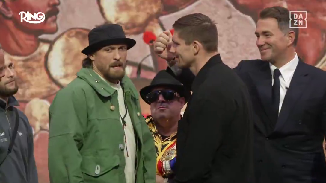 Усик програв Верхувену на дуелі поглядів. Відео