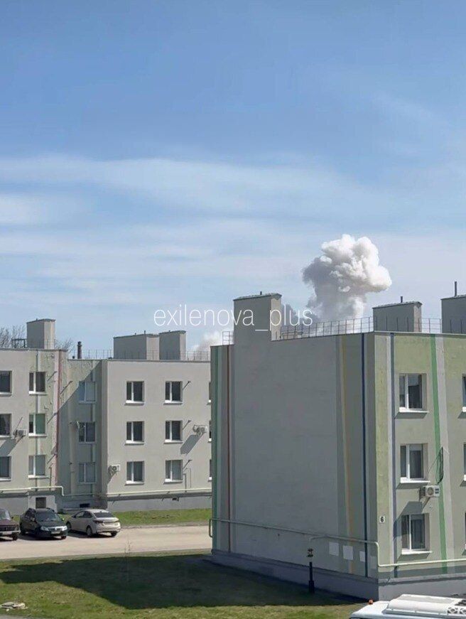 У російській Самарі прогримів вибух на пороховому заводі, піднявся дим. Фото та відео