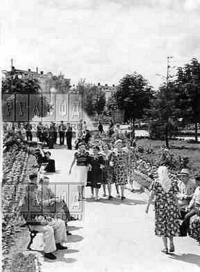 Какими были Сумы в 60-х: атмосферные фото города