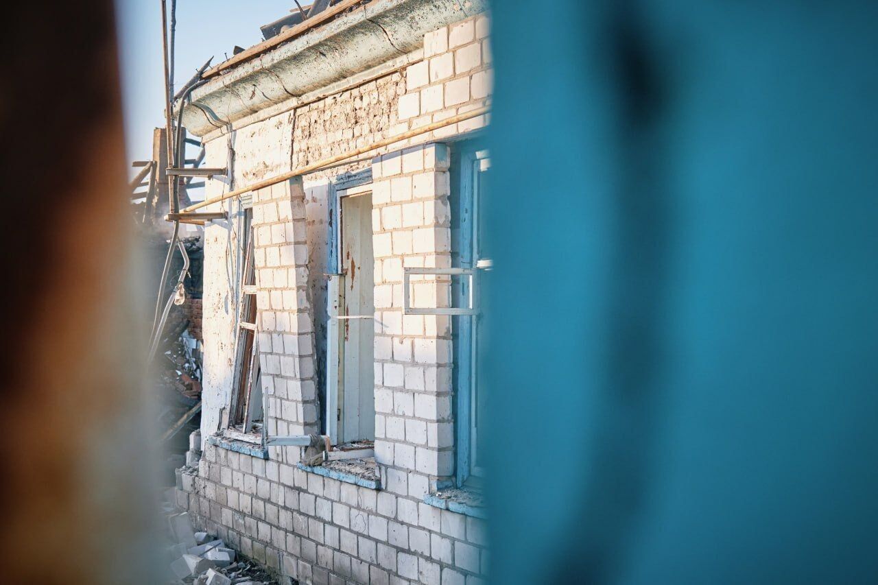 "Соседей вытаскивали через окно": в Черкассах рассказали о моменте вражеской атаки и масштабе разрушений. Видео