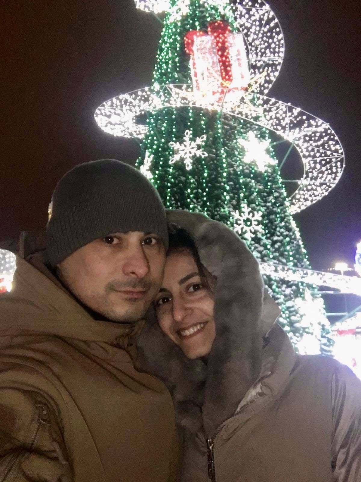 "Пролунав вибух, Артур до гаража не добіг": дружина вбитого тренера розповіла про обстріл Маріуполя і змогла вивезти трьох котів і собаку