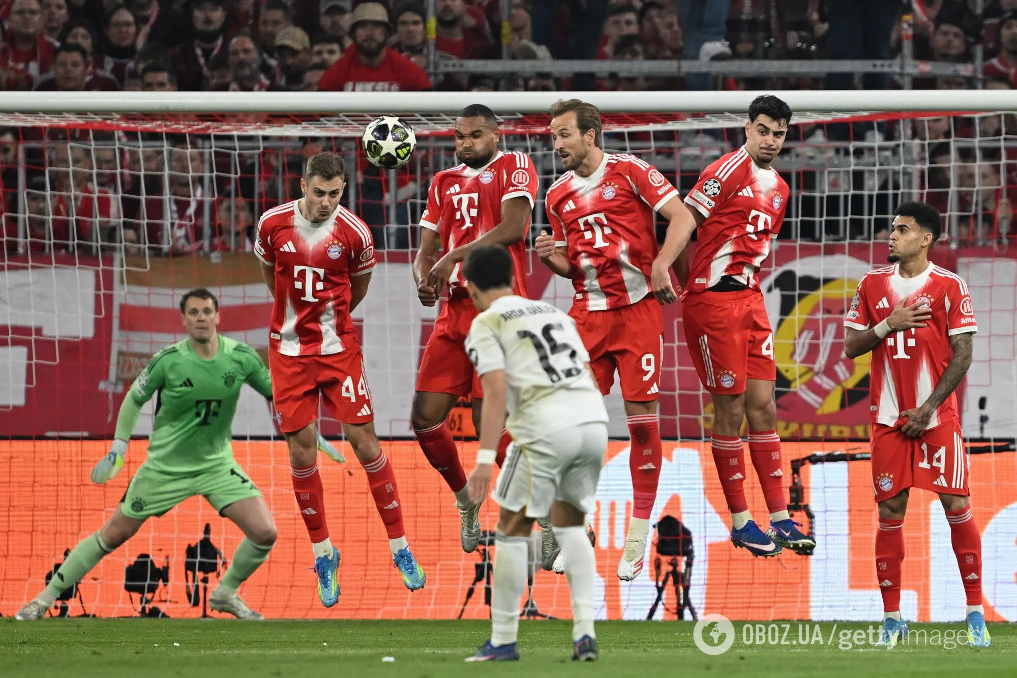 Куртуа на милицях краще: воротаря збірної України принизили після фіаско "Реала" в Лізі чемпіонів