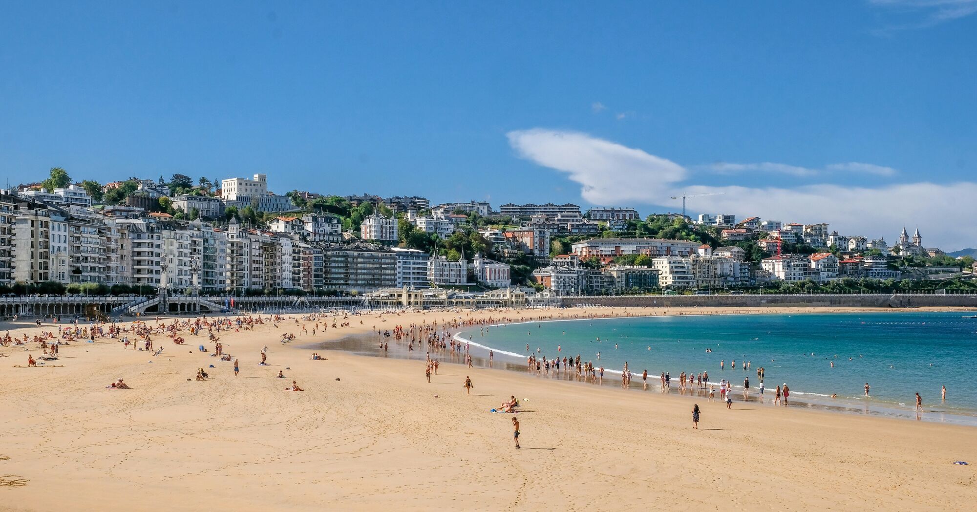 Недооцененные направления в Испании: где провести отпуск не за все деньги мира