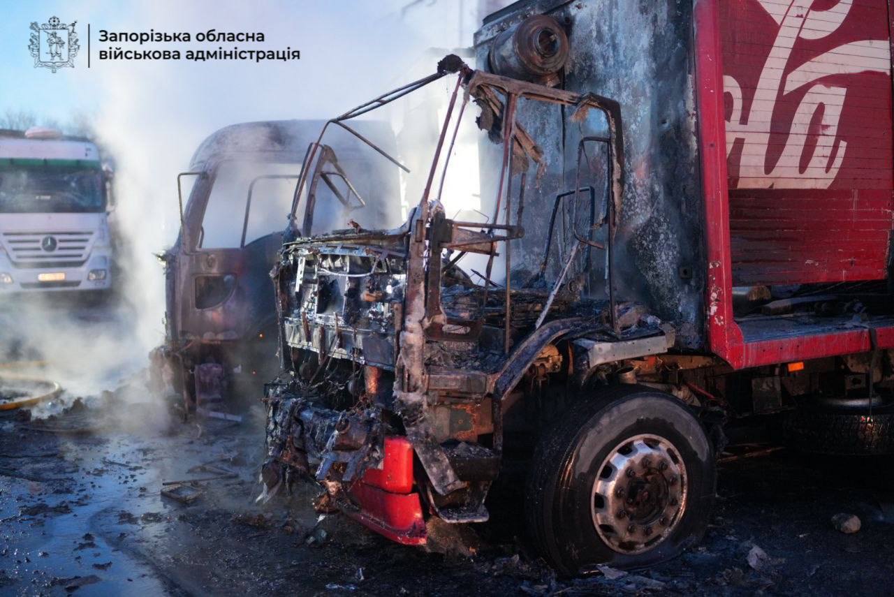 Россия атаковала Украину тремя баллистическими ракетами и 324 дронами: силы ПВО обезвредили 309 целей