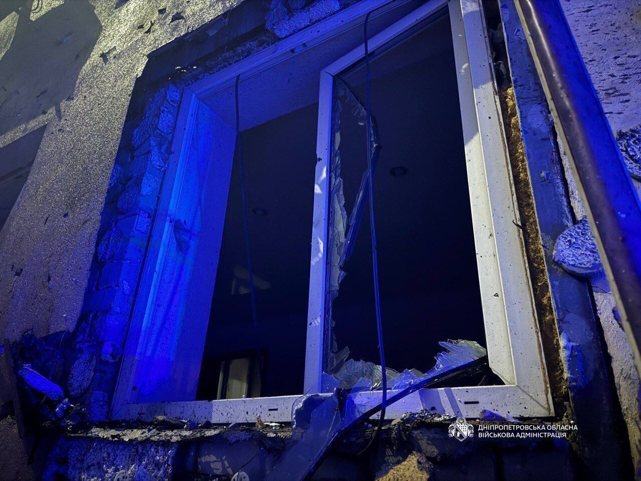 Росія атакувала Дніпро "Шахедами": зруйновано навчальний заклад, постраждали двоє дітей. Фото