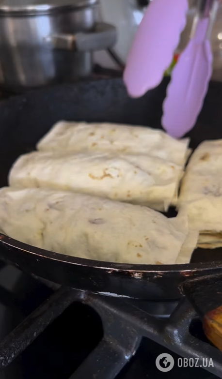 Ситні рулетики з лаваша з сиром: готуються 15 хвилин