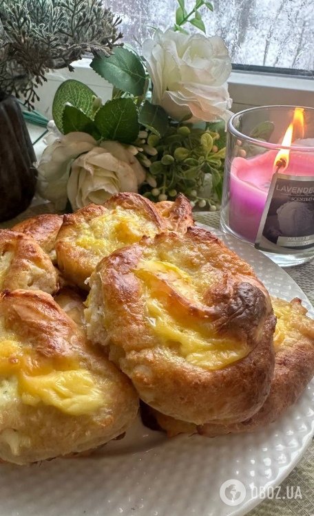 Ситні булочки з м'ясом для перекусу: готуються елементарно