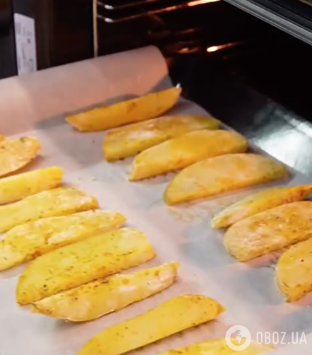 Как приготовить хрустящий картофель по-селянски: делимся рецептом и секретами приготовления