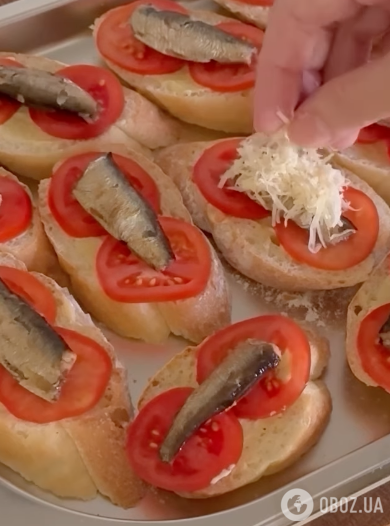 Гарячі бутерброди зі шпротами: ділимося елементарним рецептом