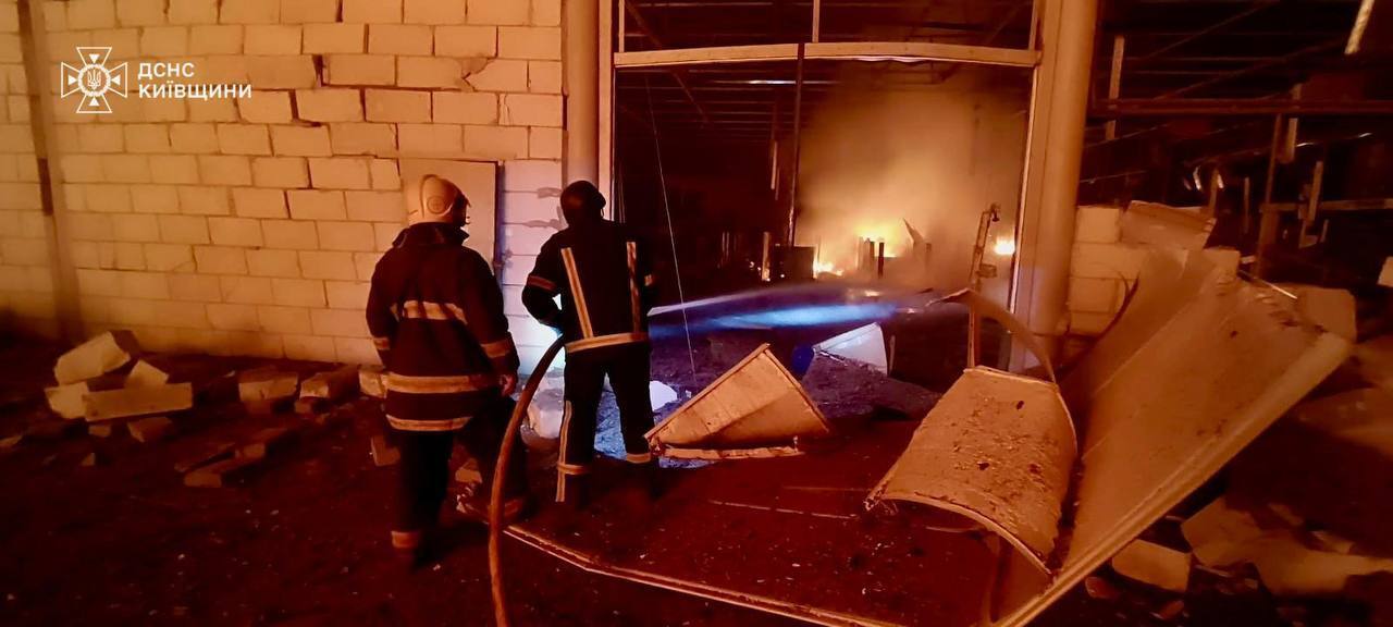 Росія посеред дня атакувала Україну дронами і крилатими ракетами: які регіони були під обстрілом
