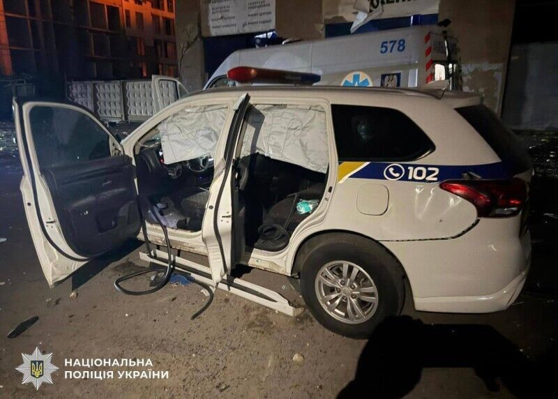 Приехали помочь: в полиции показали момент ракетной атаки по Киеву, где пострадали правоохранители. Видео