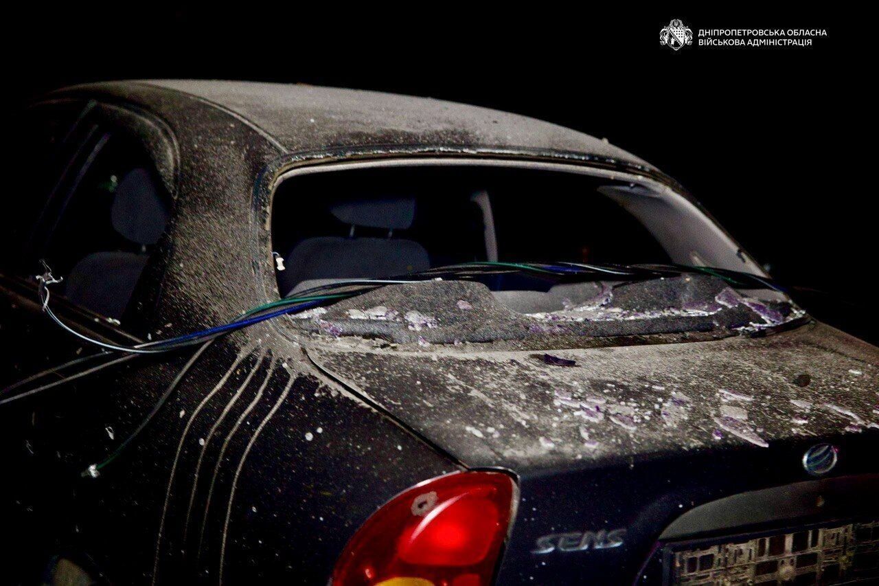 В Днепре в плотную городскую застройку попало две ракеты: житель города рассказал о российской атаке. Видео