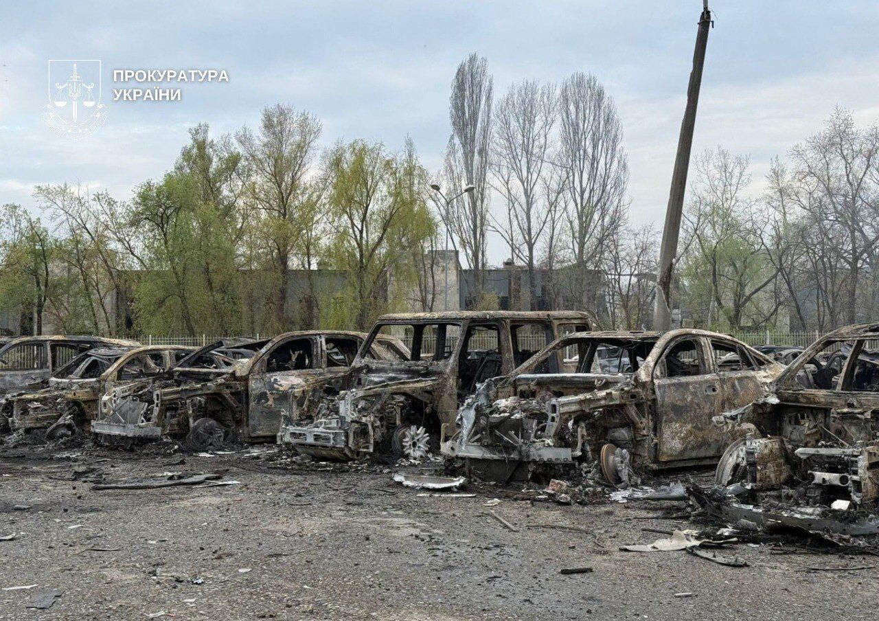 Під ударом були Київ, Дніпро, Одеса, Харків і Черкаси: Росія атакувала Україну дронами і ракетами, є жертви і руйнування