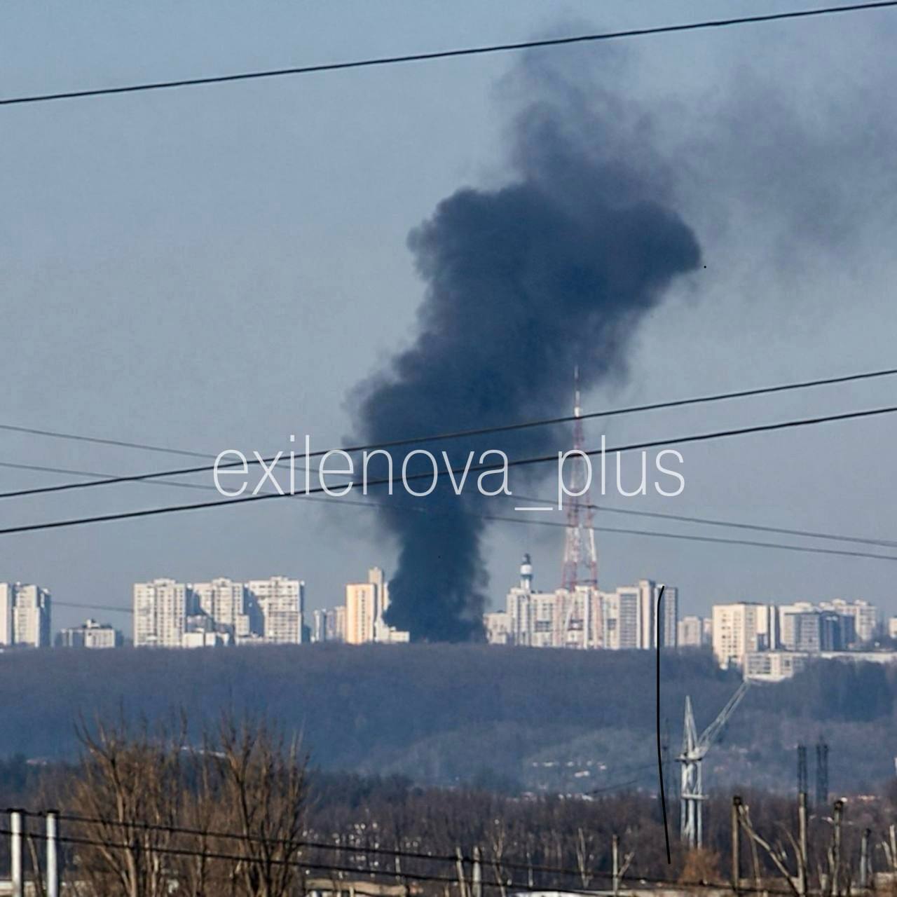 Під прицілом могла бути підстанція: у російському Бєлгороді прогриміли вибухи, піднявся дим. Фото і відео