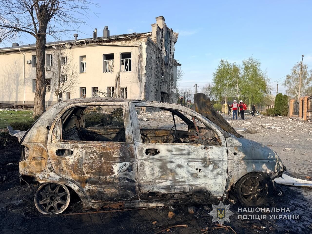 Россия ударила КАБами по жилому району Запорожья: погиб человек, есть раненые. Фото