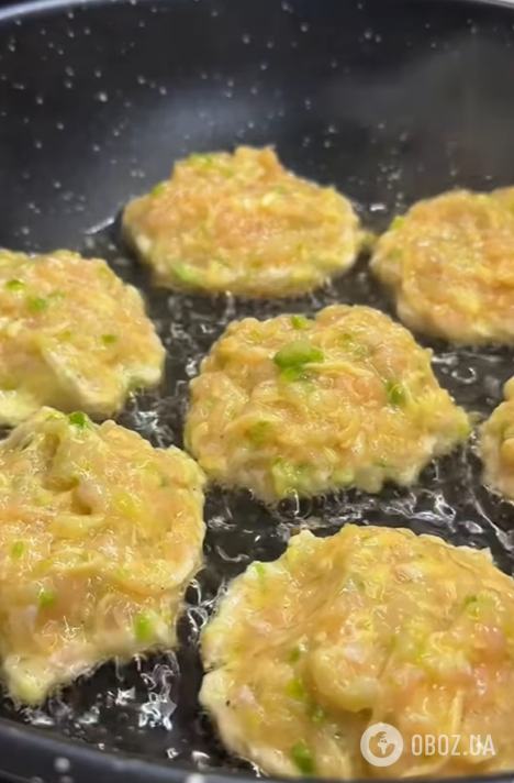 Смачні домашні котлети з кабачка: можна приготувати на обід