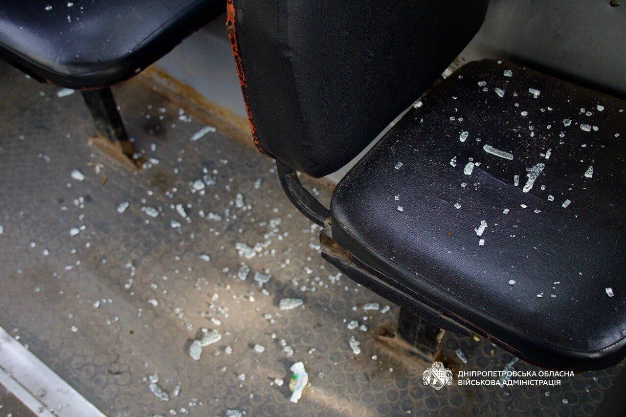 На Дніпропетровщині внаслідок ворожої атаки пошкоджено підприємства, гімназію і будинки: є постраждалі