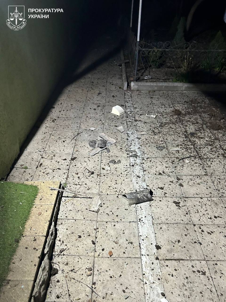 Окупанти атакували Люботин на Харківщині: постраждали троє людей. Фото