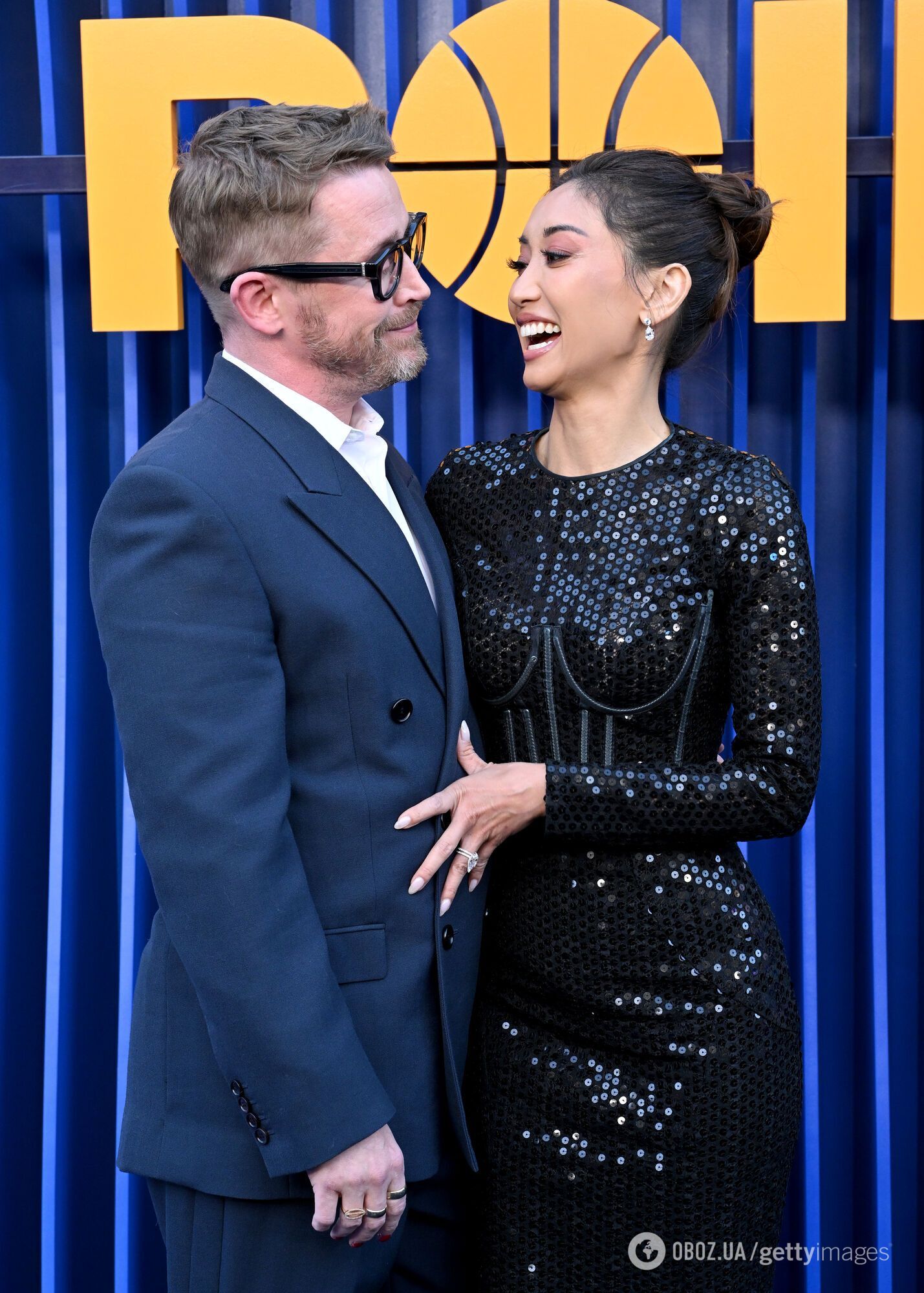 Кевін із "Сам удома" вийшов на червону доріжку з дружиною та розчулив ніжними пестощами. Рідкісні фото