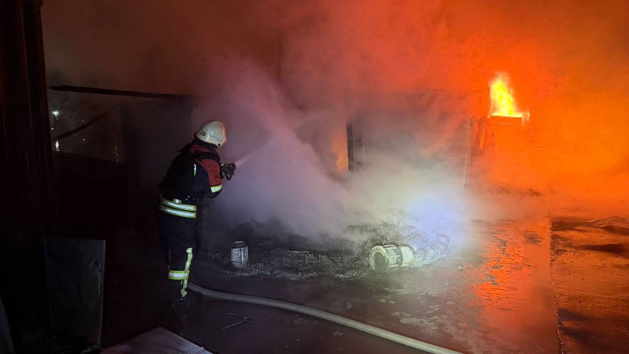 Російські війська атакували Україну балістичною ракетою і 172 БпЛА: захисники знешкодили 147 цілей