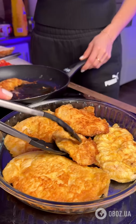 Сытные куриные отбивные с грибами и сыром: можно очень вкусно приготовить на обед