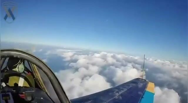 В Украине показали фантастическое сбивание "Шахедов" с "Як-52" в небе над Одесской областью